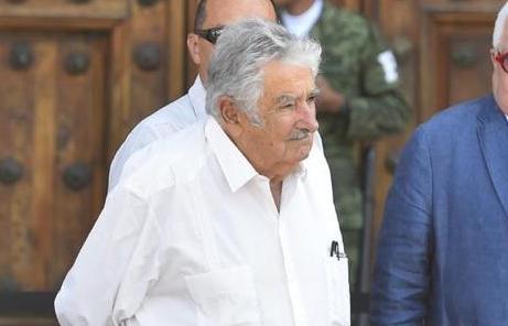 Le ha traído más desgracias a México estar cerca de EU: José Mujica