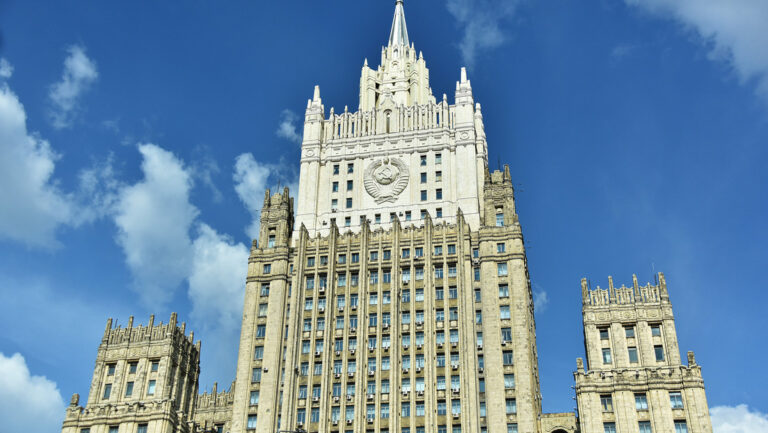 La Cancillería rusa publica el texto de la respuesta escrita de Moscú a EE.UU. sobre garantías de seguridad