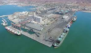 AMLO revela plan de US$245mn para puerto de Sonora y proyectos viales