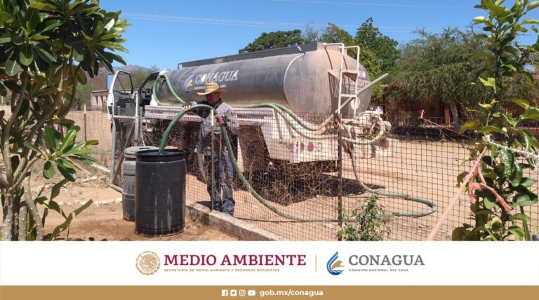 Conagua inicia operativo de suministro de agua en     El Desemboque, para la comunidad étnica Comcaác