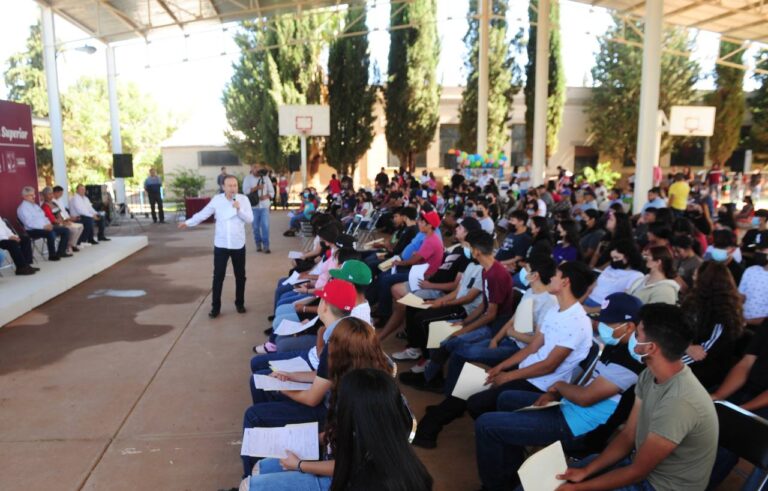 Generamos oportunidades de salud y educación para la juventud de Sonora: gobernador Alfonso Durazo